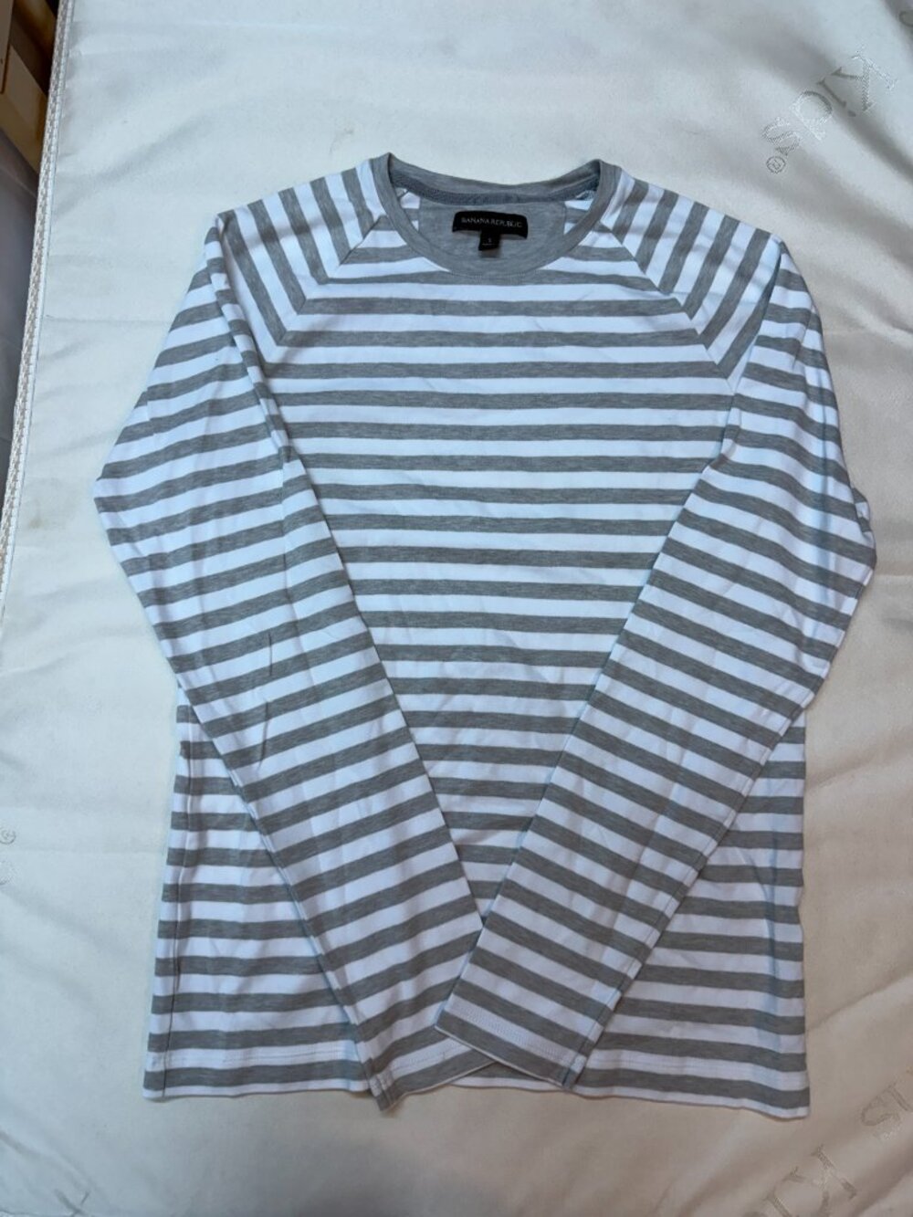 Banana Republic Men's Striped Long Sleeve Tee Lot of 2 Size S - Picture 6 of 8